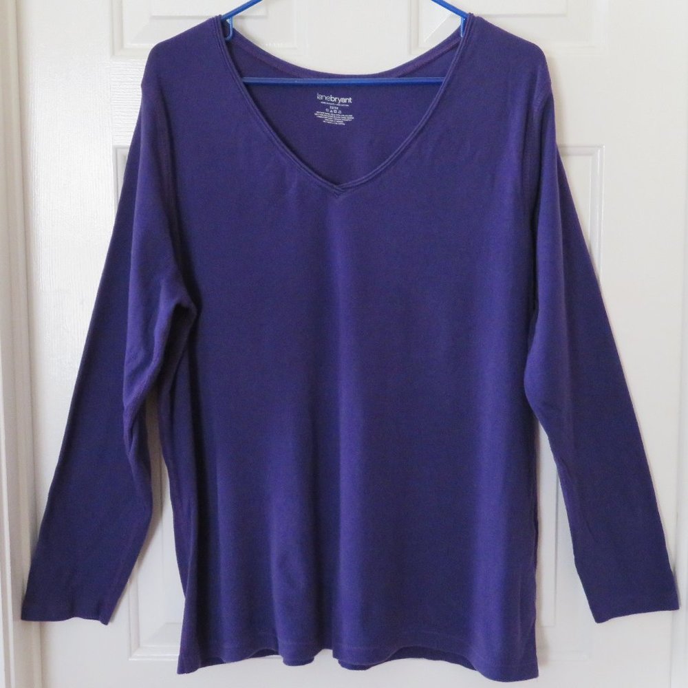 Women's Royal Purple V-Neck Shirt – Size 22/24